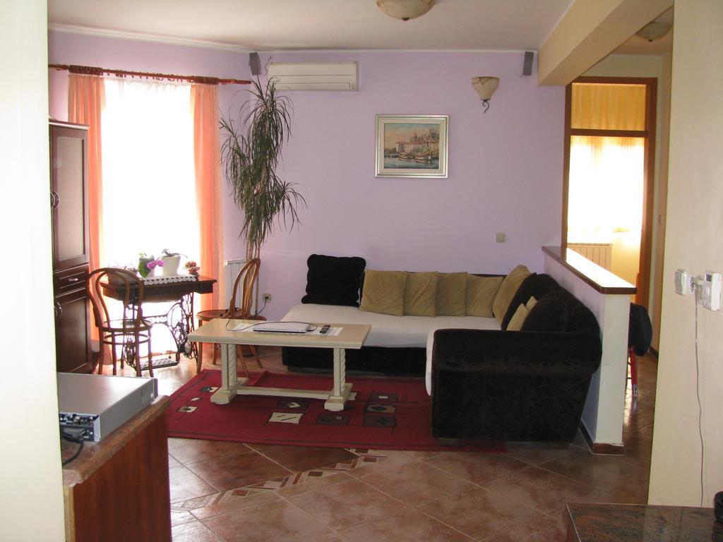 Apartment Megi Трибунь Номер фото