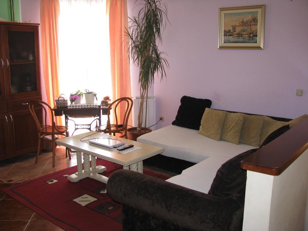 Apartment Megi Трибунь Номер фото
