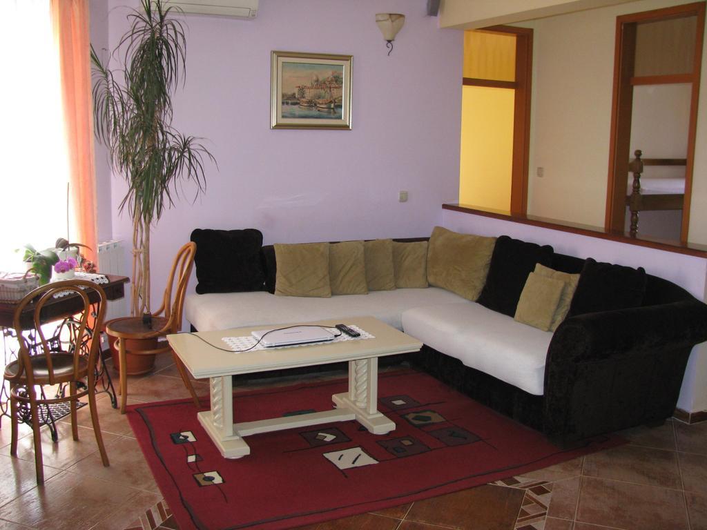 Apartment Megi Трибунь Номер фото