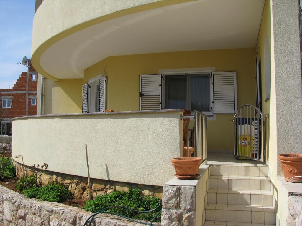 Apartment Megi Трибунь Номер фото