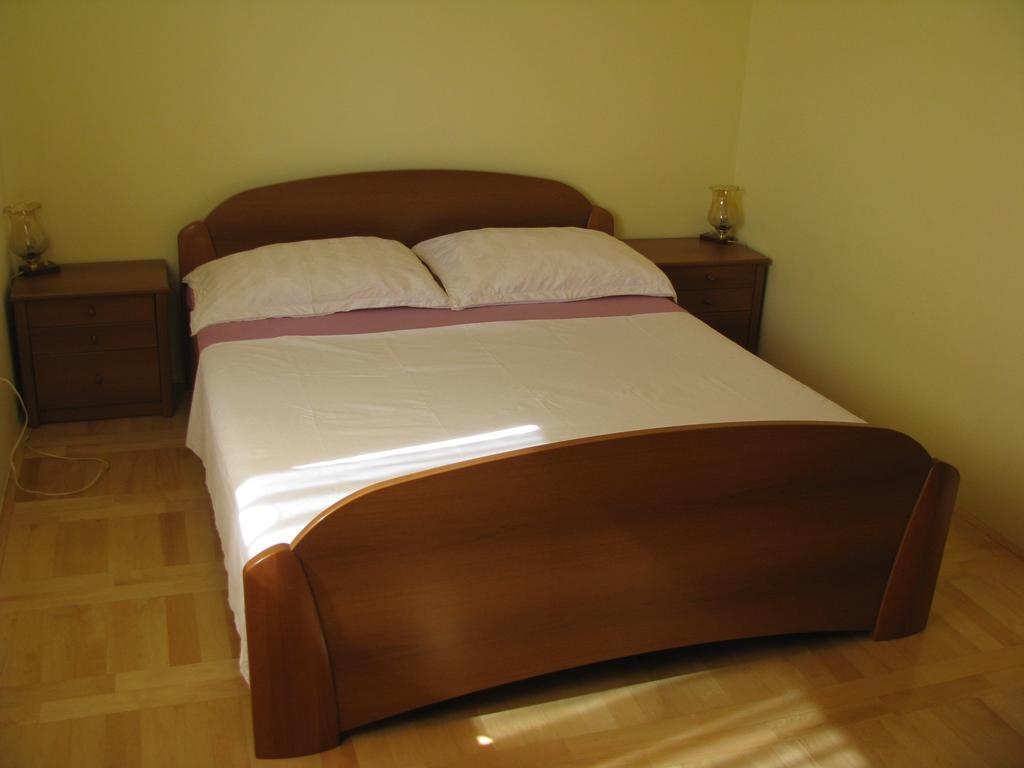 Apartment Megi Трибунь Номер фото